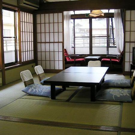 Kadoya Hotel Yamanouchi  Exterior photo