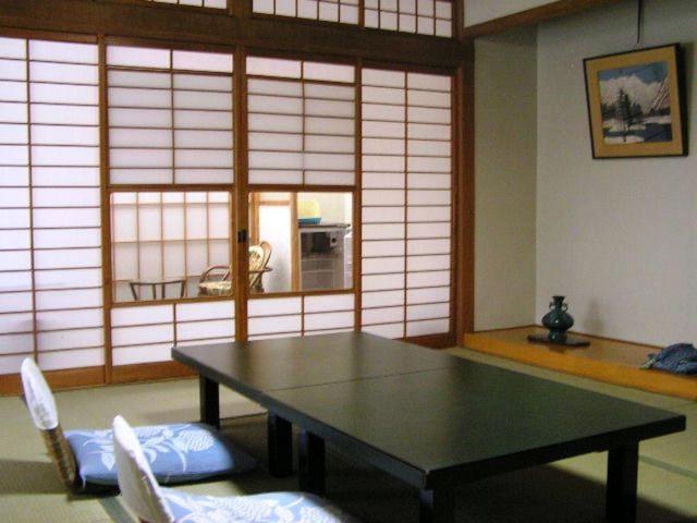 Kadoya Hotel Yamanouchi  Room photo